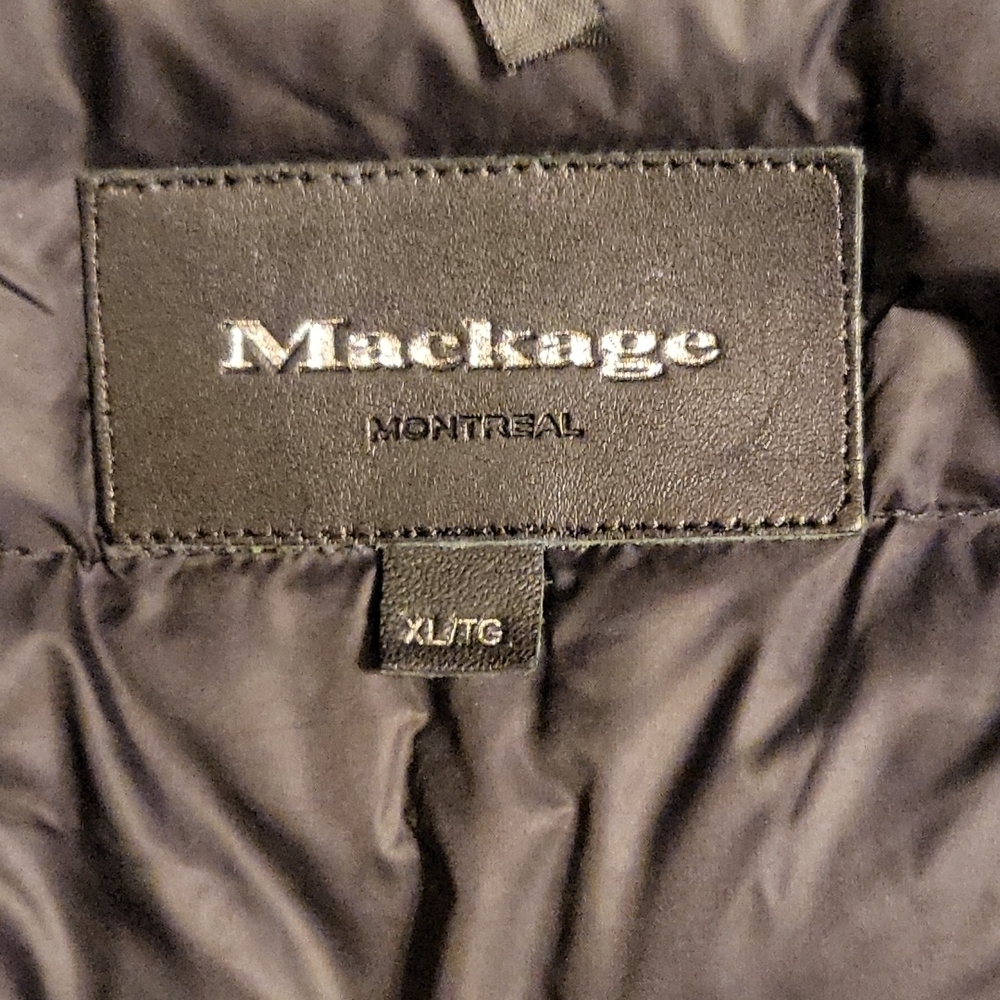 🔴SOLD🔴Mackage Coat with Fur - Picture 6 of 13